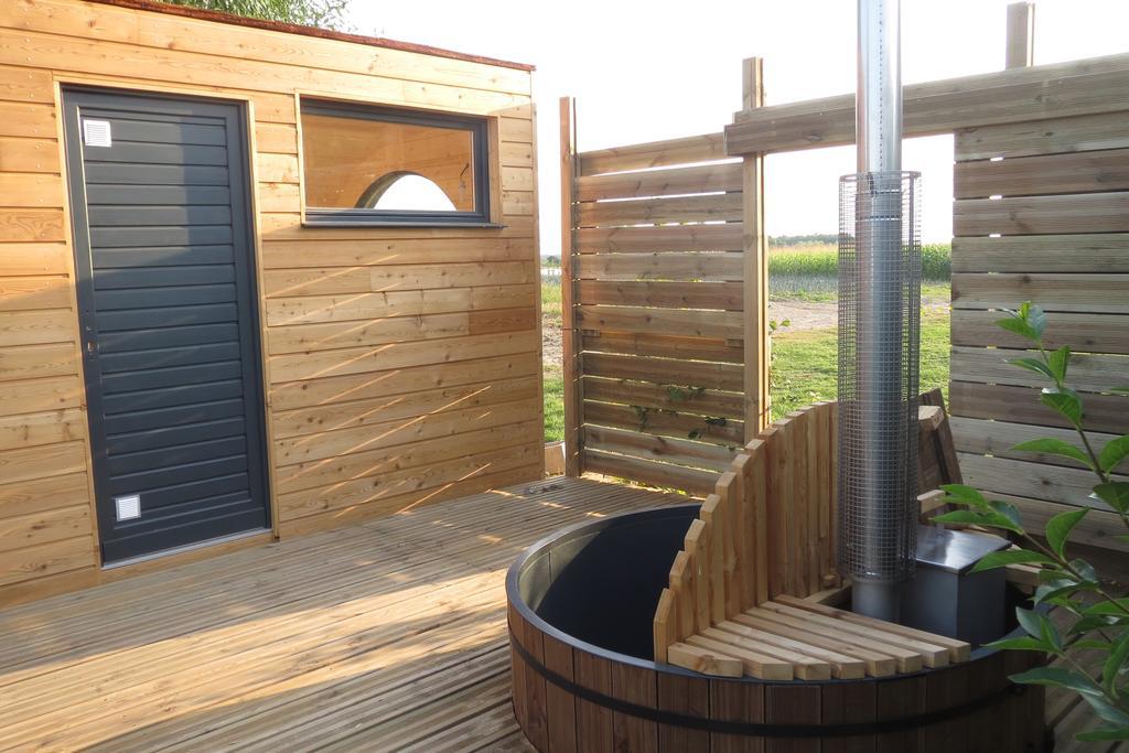 Camping Ferme Des Saules Hotel Bailleul  Bilik gambar